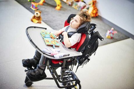 Junior+: Hafif, orta ve karmaşık ihtiyaçlara yönelik oturma sistemi